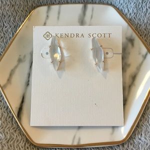Kendra Scott Belinda Stud Earrings